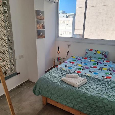 Beautiful 2-Bedroom Sea-View Apartment 内坦亚 外观 照片