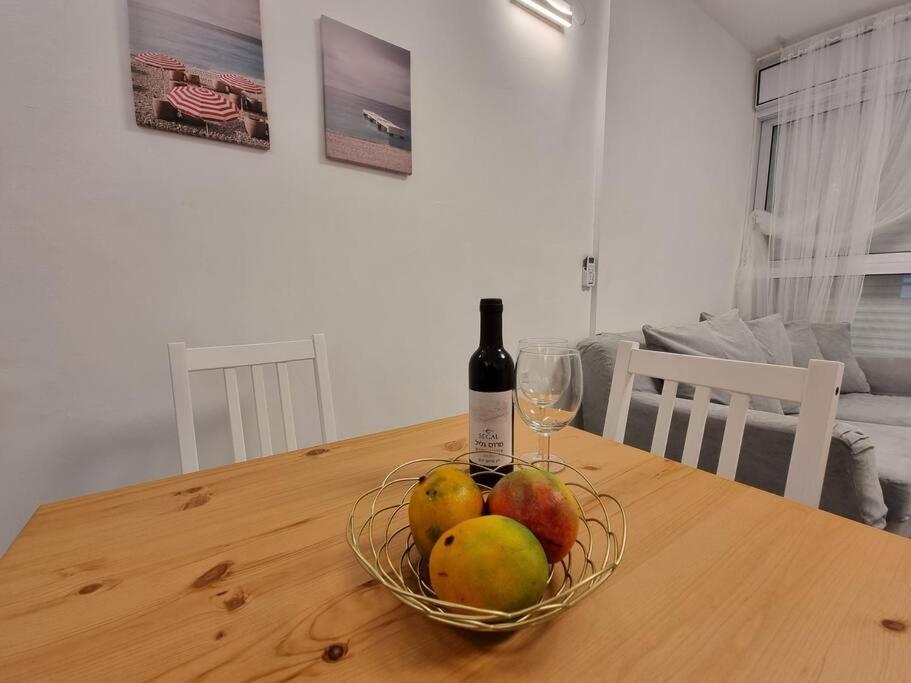 Beautiful 2-Bedroom Sea-View Apartment 内坦亚 外观 照片