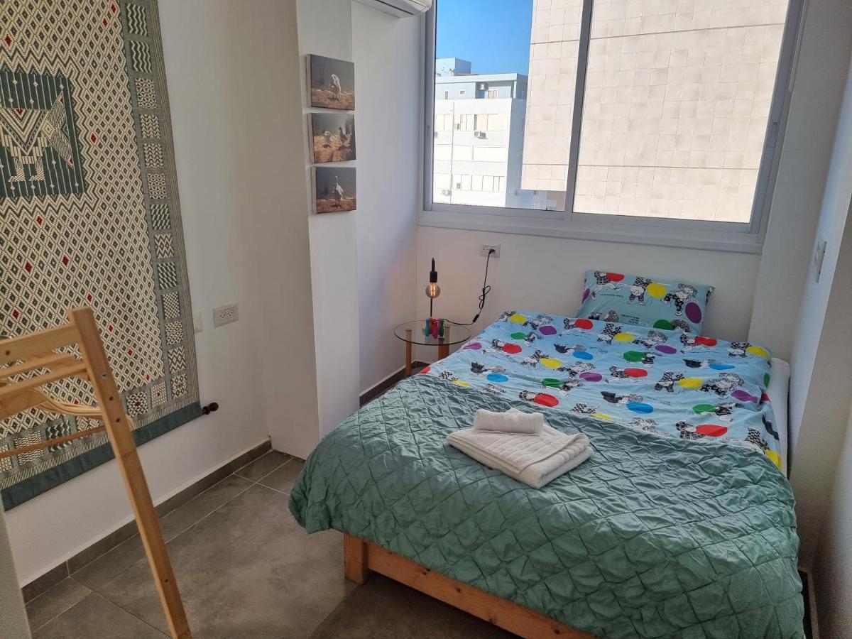 Beautiful 2-Bedroom Sea-View Apartment 内坦亚 外观 照片